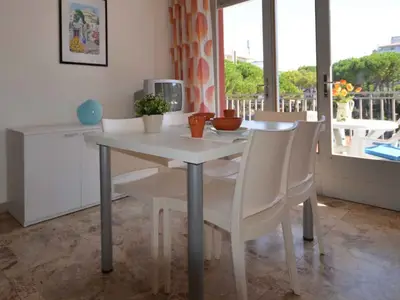 Ferienwohnung für 5 Personen (30 m²) in Bibione 6/10