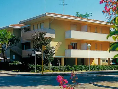 Ferienwohnung für 5 Personen (45 m²) in Bibione 2/10