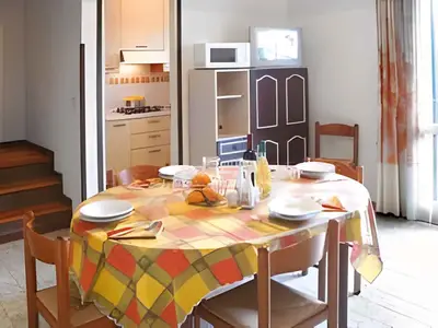 Ferienwohnung für 7 Personen (60 m²) in Bibione 8/10
