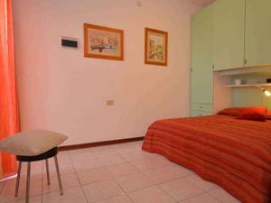 23774339-Ferienwohnung-4-Bibione-300x225-5