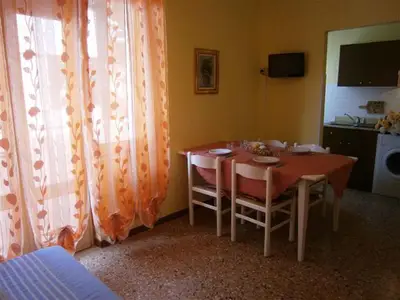 Ferienwohnung für 7 Personen (70 m²) in Bibione 4/10