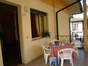 23775004-Ferienwohnung-8-Bibione-300x225-4