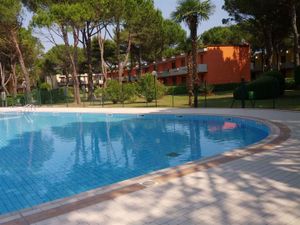 23775039-Ferienwohnung-6-Bibione-300x225-3