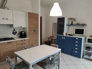 23775033-Ferienwohnung-4-Bibione-300x225-4