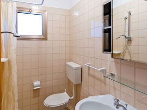 23775053-Ferienwohnung-6-Bibione-300x225-3