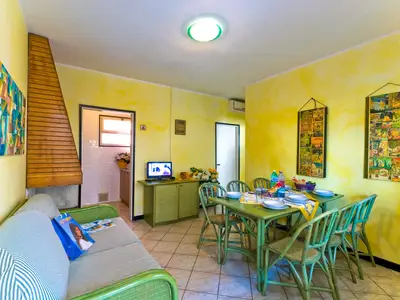 Ferienwohnung für 7 Personen (65 m²) in Bibione 1/10