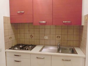 23897705-Ferienwohnung-4-Bibione-300x225-3