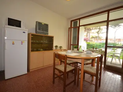 Ferienwohnung für 6 Personen (55 m²) in Bibione 6/10