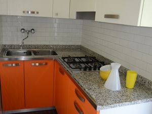 23775272-Ferienwohnung-7-Bibione-300x225-4