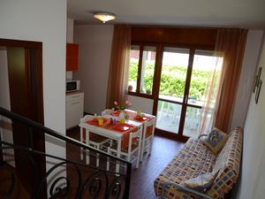 23775272-Ferienwohnung-7-Bibione-300x225-5