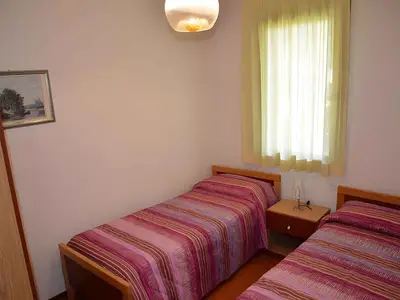 Ferienwohnung für 6 Personen (45 m²) in Bibione 6/10