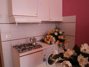 23776052-Ferienwohnung-6-Bibione-300x225-3