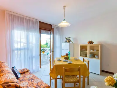 Ferienwohnung für 6 Personen (50 m²) in Bibione 6/10