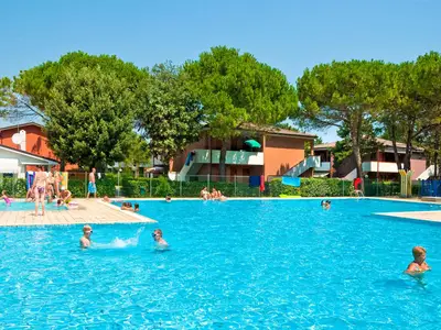 Ferienwohnung für 8 Personen (60 m²) in Bibione 1/10