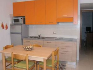 23777529-Ferienwohnung-4-Bibione-300x225-5