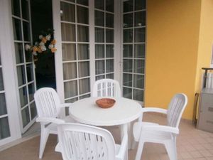 23777525-Ferienwohnung-6-Bibione-300x225-1