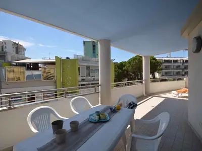 Ferienwohnung für 8 Personen (65 m²) in Bibione 2/10