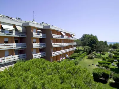 Ferienwohnung für 6 Personen (60 m²) in Bibione 3/10
