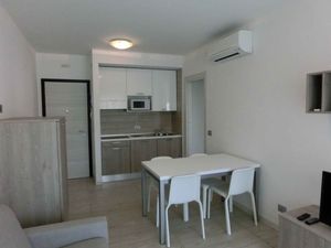 23777966-Ferienwohnung-5-Bibione-300x225-4