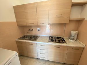 23548984-Ferienwohnung-7-Bibione-300x225-4