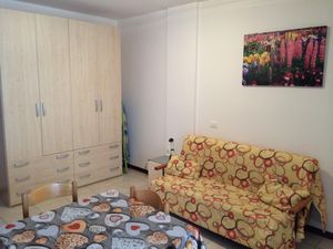 23548327-Ferienwohnung-4-Bibione-300x225-4