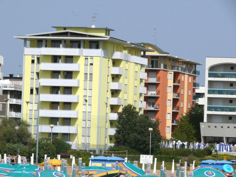 23569645-Ferienwohnung-6-Bibione-800x600-0