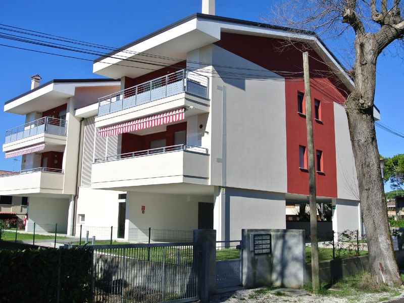 23549190-Ferienwohnung-8-Bibione-800x600-0