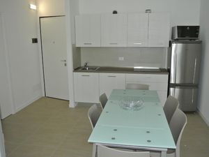 23548925-Ferienwohnung-7-Bibione-300x225-1