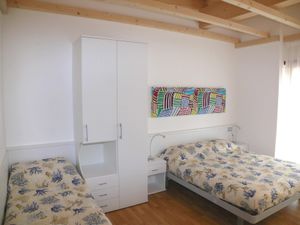 23548187-Ferienwohnung-5-Bibione-300x225-2