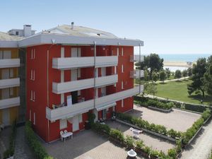 23548435-Ferienwohnung-4-Bibione-300x225-0