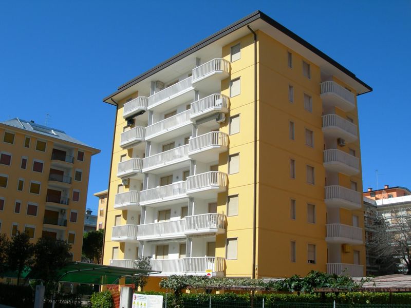 23570923-Ferienwohnung-4-Bibione-800x600-0