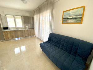 23574591-Ferienwohnung-4-Bibione-300x225-2