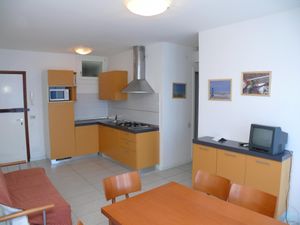 23571314-Ferienwohnung-6-Bibione-300x225-2