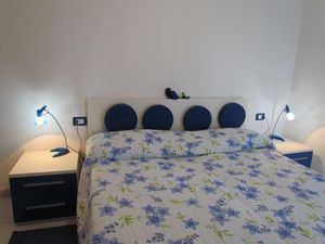 23556043-Ferienwohnung-4-Bibione-300x225-5