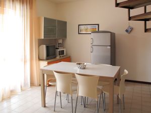 23846909-Ferienwohnung-7-Bibione-300x225-2