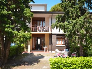 23847675-Ferienwohnung-6-Bibione-300x225-0