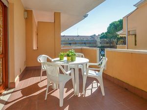 23760000-Ferienwohnung-7-Bibione-300x225-1