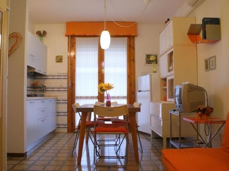 23349876-Ferienwohnung-4-Bibione-800x600-0