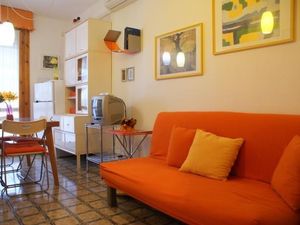 23349876-Ferienwohnung-4-Bibione-300x225-5