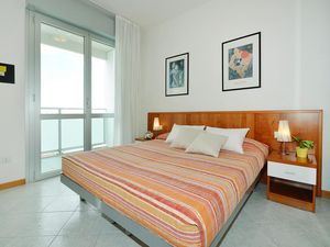 23287609-Ferienwohnung-6-Bibione-300x225-3