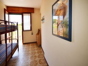 23287623-Ferienwohnung-6-Bibione-300x225-4