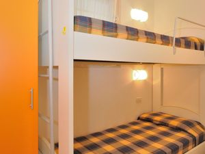 23298638-Ferienwohnung-6-Bibione-300x225-4