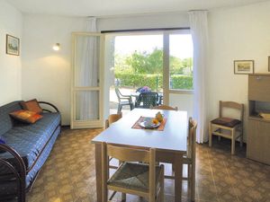 23334040-Ferienwohnung-3-Bibione-300x225-4