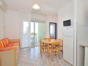 23297303-Ferienwohnung-6-Bibione-300x225-2