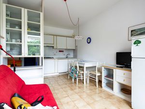 23442649-Ferienwohnung-4-Bibione-300x225-2