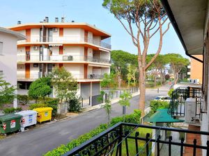 23770942-Ferienwohnung-7-Bibione-300x225-4