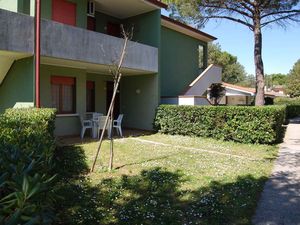 23770982-Ferienwohnung-5-Bibione-300x225-3