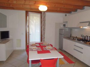 23770920-Ferienwohnung-8-Bibione-300x225-5