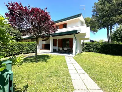 Ferienwohnung für 7 Personen (70 m²) in Bibione 1/10
