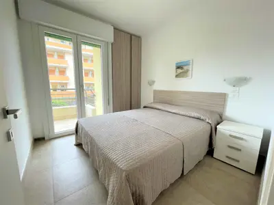 Ferienwohnung für 8 Personen (60 m²) in Bibione 2/10